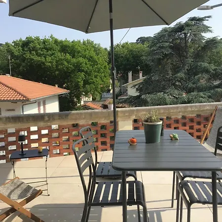 Cosy Pour 4 Pers. Climatisé, 30m Joigny, Terrasse, Proche Pereire - Fr-1-474-260 Apartamento Arcachón